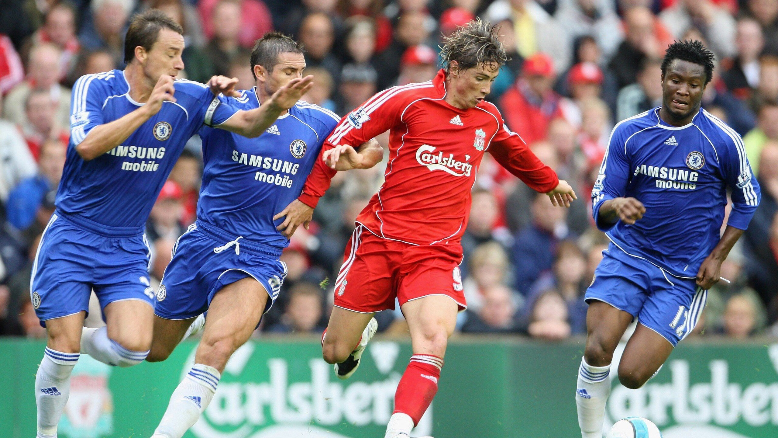 世界空手道系列赛，中国队首次晋级四强，世界空手道比赛